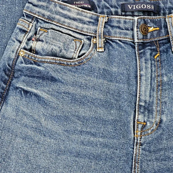 Vigoss Friday Women's High Rise Tapered Boyfriend Medium Wash Jeans Size 26 NWT - Picture 3 of 15